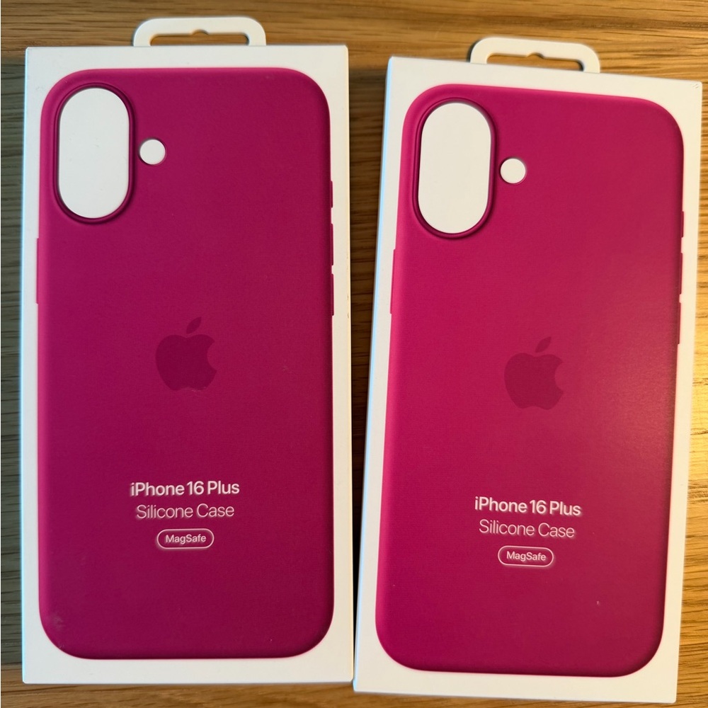 Apple iPhone 16 Plus Silicone Case - Pink magenta brand new in box